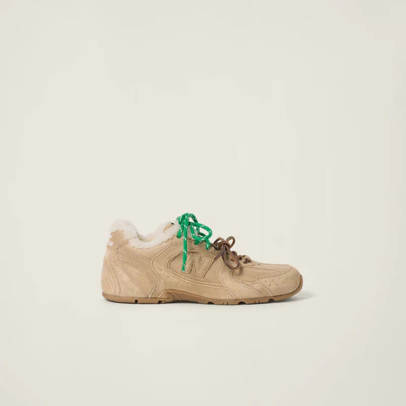 530 SL Runner – Bleached Leather & Shearling Edition (Écru) Women