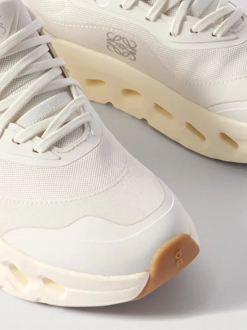 OG Loewe x ON Cloudtilt 2
