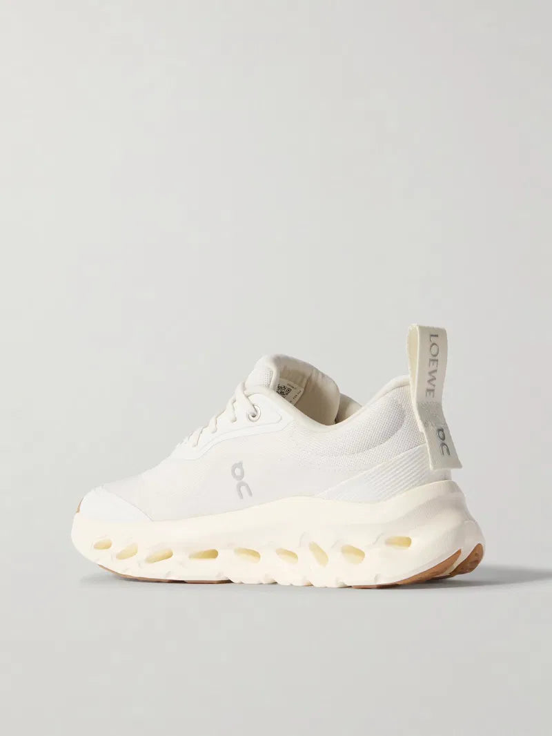 OG Loewe x ON Cloudtilt 2