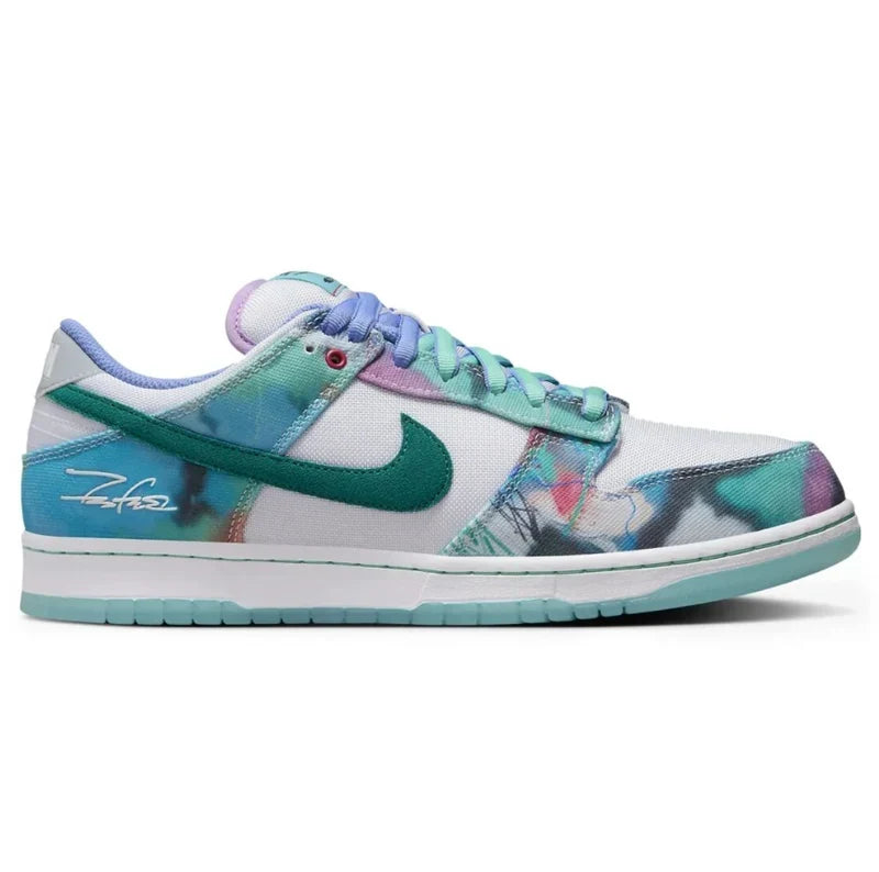 Futura × Nike SB Dunk