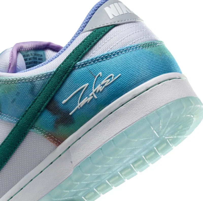 Futura × Nike SB Dunk