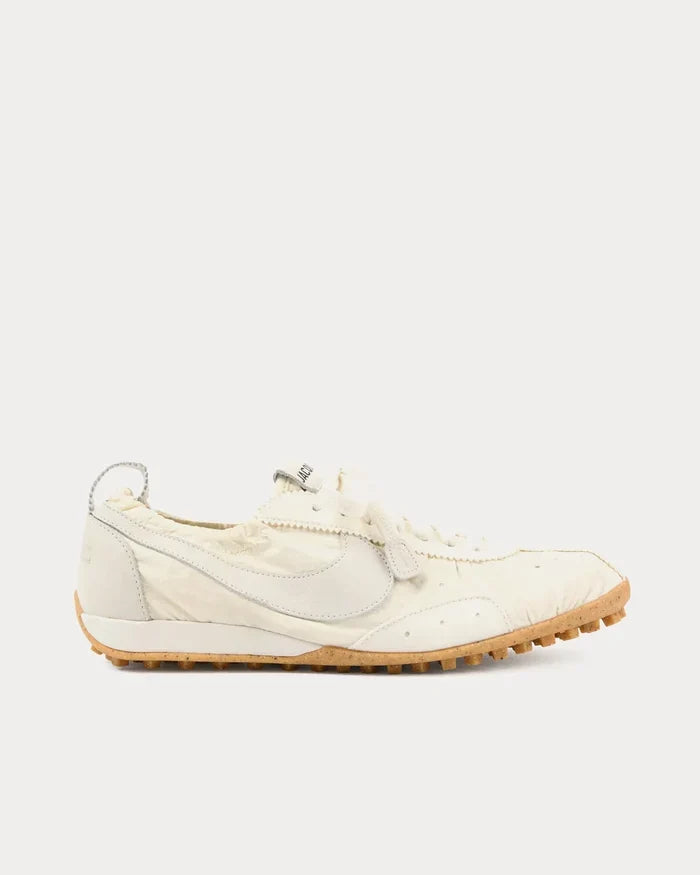 Jacquemus x Nike Women's Moon